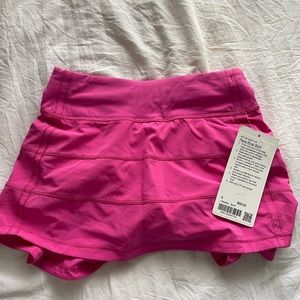 Lululemon sonic pink pace rival skirt